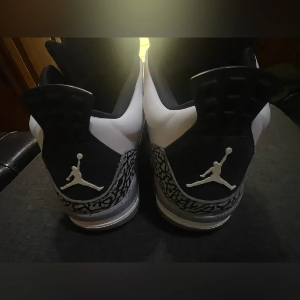 Jordan reposhing this